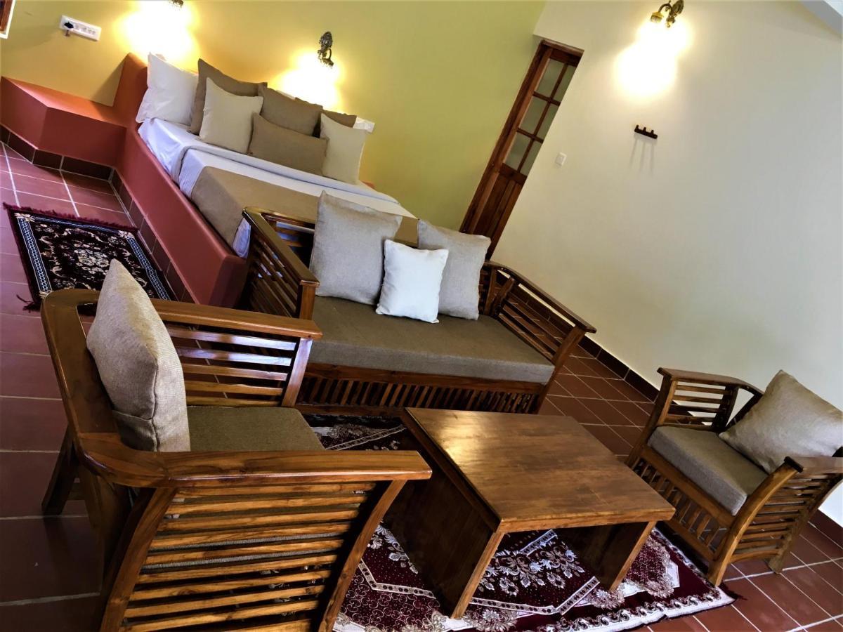 מאראריקולם Mandaram Villas מראה חיצוני תמונה