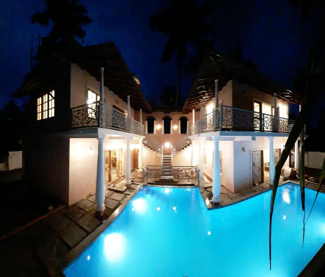 מאראריקולם Mandaram Villas מראה חיצוני תמונה