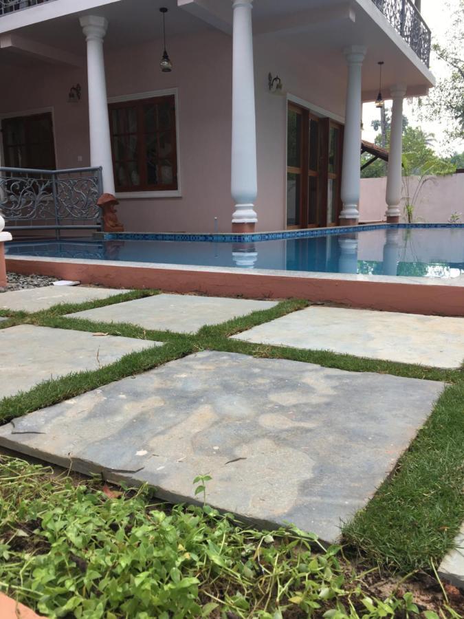 מאראריקולם Mandaram Villas מראה חיצוני תמונה