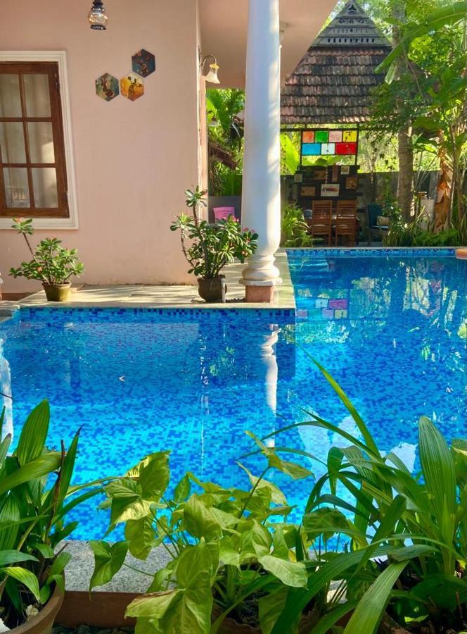 מאראריקולם Mandaram Villas מראה חיצוני תמונה